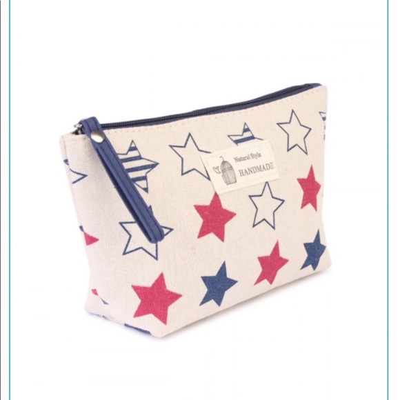 💙Cute Multi-Color Stars Cosmetic Bag💙 - Picture 8 of 10